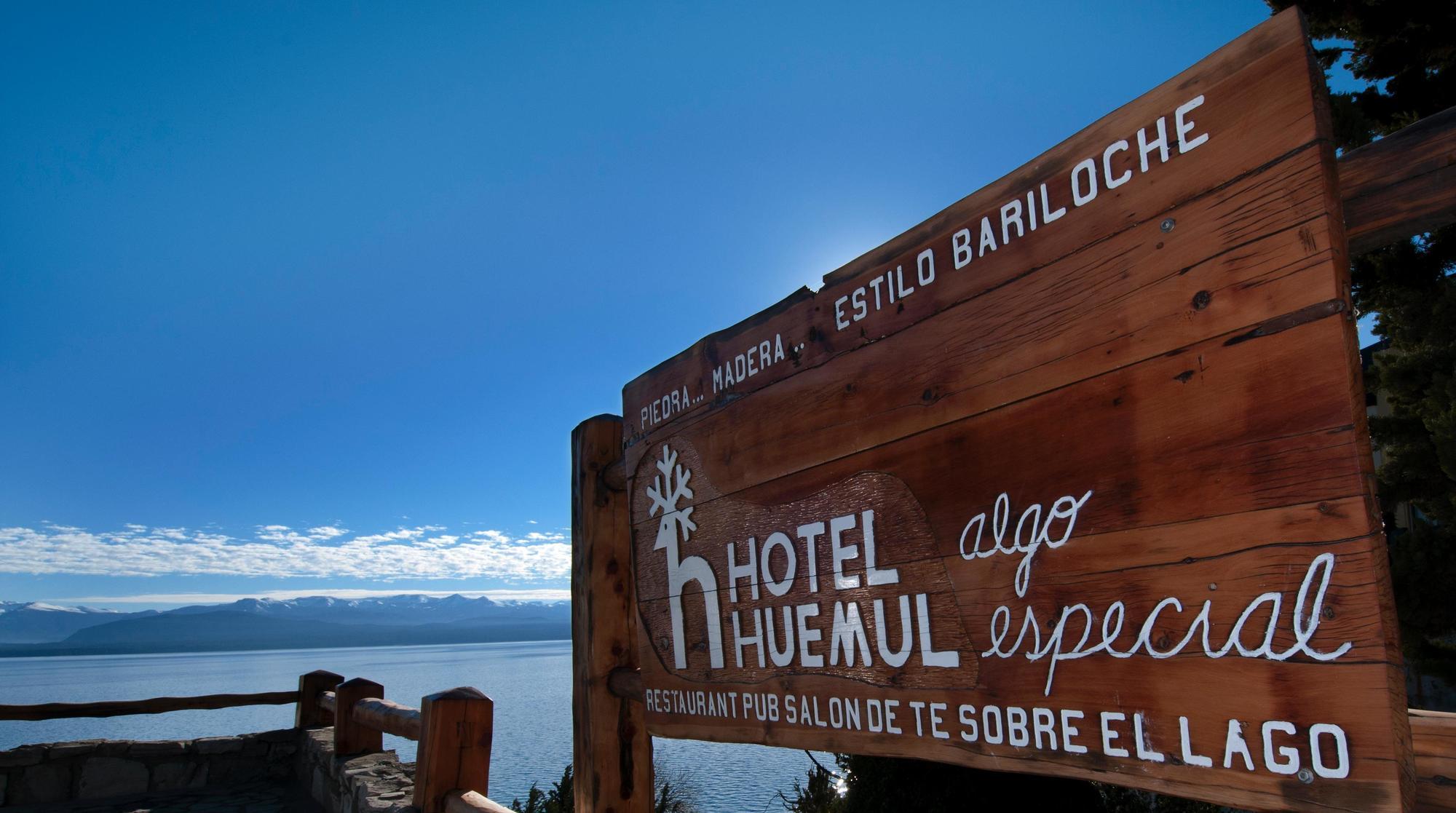 Hotel Huemul San Carlos de Bariloche Exteriör bild